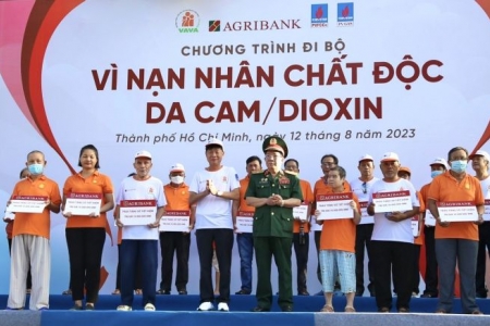 Agribank đồng hành cùng chương trình vì nạn nhân chất độc da cam