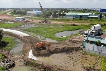 Ban QLDA đầu tư xây dựng đường Vành đai 3 – TP.HCM đoạn qua tỉnh Long An đánh giá gói thầu XL1 chậm tiến độ