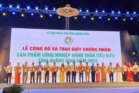 Quảng Ninh: Trao GCN sản phẩm công nghiệp nông thôn tiêu biểu của địa phương 2023