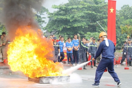 Thanh Hóa: Đồng loạt thực tập phương án chữa cháy, thoát nạn tại các tổ liên gia