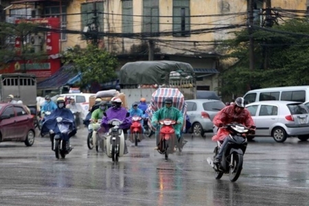 Dự báo thời tiết ngày 06/10: Bắc Bộ ngày nắng chói chang, Nam Bộ mưa vài nơi