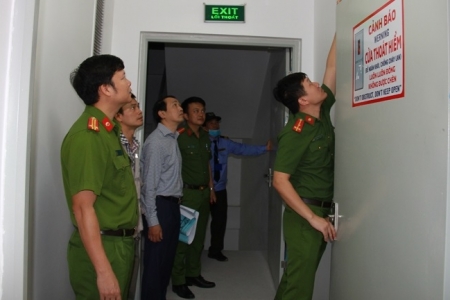 Kiểm tra công tác PCCC tại các khu chung cư, nhà ở xã hội dành cho công nhân tại Thanh Hóa