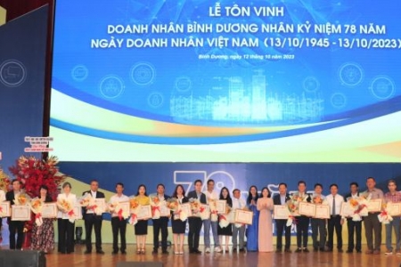 Bình Dương tôn vinh doanh nghiệp và doanh nhân tiêu biểu