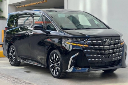 Toyota Alphard 2024 bán tại Việt Nam tháng này: Giá dự kiến hơn 4,3 tỷ