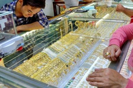 Giá vàng hôm nay 11/11: Giá vàng trong nước tăng 200.000 đồng/lượng
