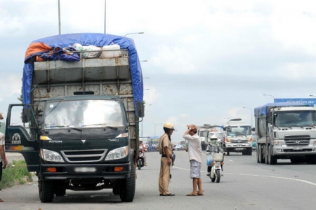 TP. Hồ Chí Minh thí điểm cân tải trọng tự động để xử phạt nguội