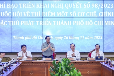 Thủ tướng chủ trì Hội nghị về triển khai thực hiện thí điểm một số cơ chế, chính sách đặc thù phát triển TP. HCM