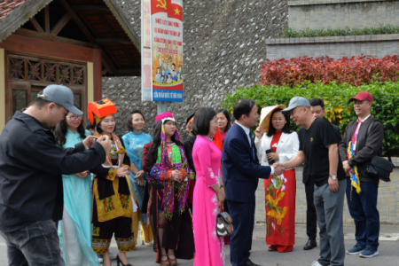 Lạng Sơn đón đoàn khách du lịch quốc tế đầu tiên năm 2024