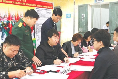 TP. Nam Định thực hiện tốt công tác tuyển quân