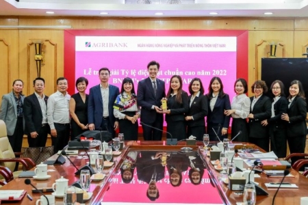 Agribank nhận giải thưởng “Tỷ lệ điện đạt chuẩn cao năm 2022”