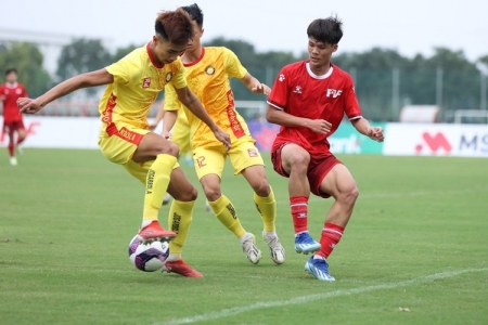 U19 Đông Á Thanh Hóa giữ vững ngôi đầu bảng sau lượt đi vòng loại giải quốc gia 2024