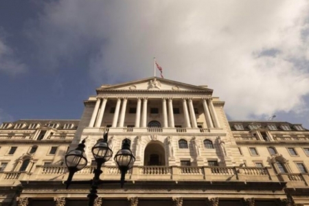 BOE tiếp tục giữ nguyên lãi suất chính sách