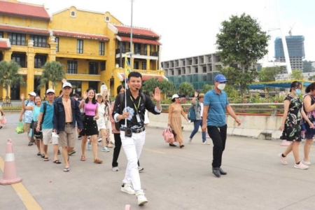 Tỉnh Quảng Ninh yêu cầu kiểm tra, xử lý hiện tượng chèo kéo khách du lịch