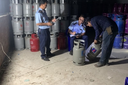 Phát hiện, tạm giữ hơn 500 chai LPG không có hóa đơn chứng từ