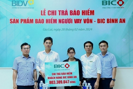 BIC Bắc Tây Nguyên chi trả hơn 800 triệu đồng quyền lợi bảo hiểm cho khách hàng vay vốn tại Gia Lai