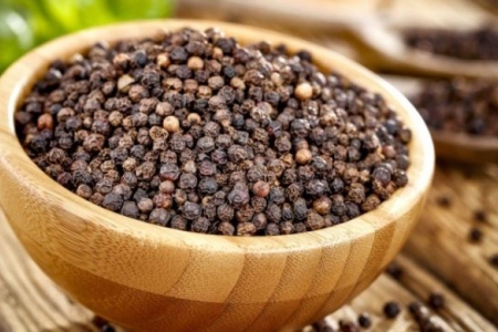 Giá tiêu hôm nay 11/8: Nhiều địa phương cán mốc 142.000 đồng/kg, xuất khẩu tăng giá trị