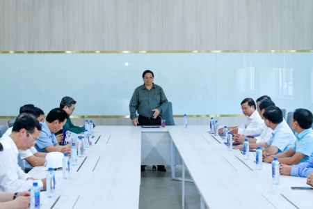 Thủ tướng Phạm Minh Chính đánh giá cao, đề nghị tiếp tục mở rộng, nhân rộng mô hình trường EHL