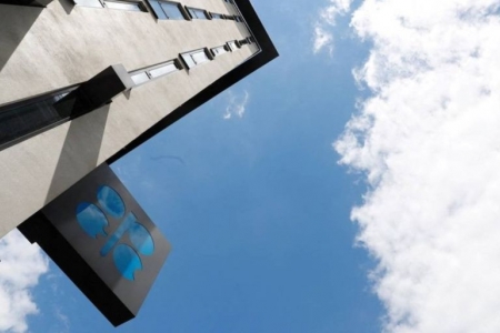 OPEC+ tiếp tục giữ chính sách sản lượng dầu ổn định