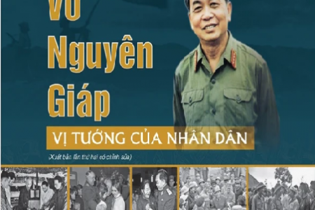 Bộ sách “Võ Nguyên Giáp - Vị tướng của nhân dân” song ngữ với 5 ngôn ngữ khác nhau