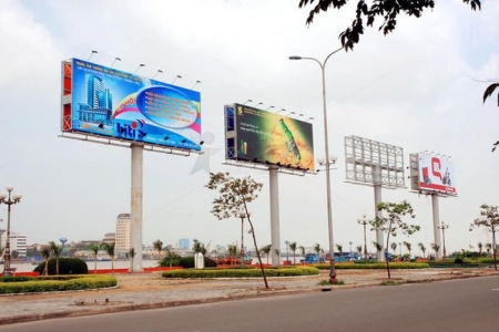 TP. Hồ Chí Minh có 664 vị trí bảng quảng cáo ngoài trời sai quy định