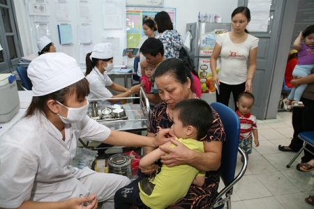 Theo WHO và UNICEF: Tiêm chủng đã bảo vệ hàng triệu trẻ em tại Việt Nam khỏi nhiều loại bệnh tật