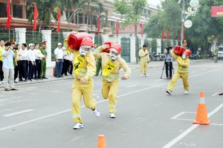 Nam Định tổ chức hội thi chữa cháy và cứu nạn, cứu hộ đối với “Tổ liên gia an toàn PCCC” năm 2024