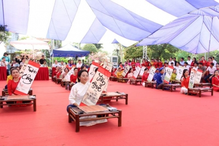 Chương trình “Viết thư pháp - gìn giữ tinh hoa văn hóa Việt”: Thúc đẩy tinh thần hiếu học của người dân An Lão