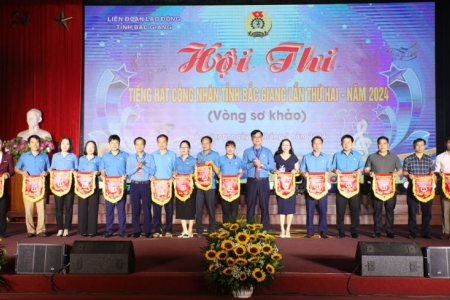 64 thí sinh tham gia vòng sơ khảo hội thi “Tiếng hát công nhân tỉnh Bắc Giang”