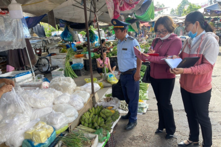 Tiền Giang: Phạt gần 350 triệu đồng trong Tháng hành động vì an toàn thực phẩm 2024