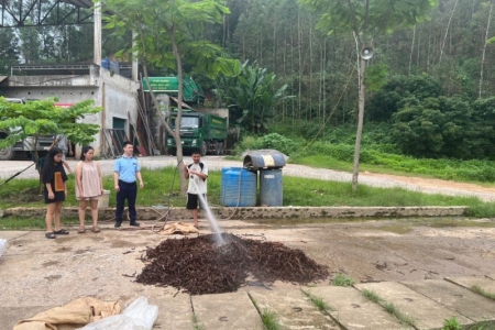 Giám sát tiêu hủy 1.380 kg măng không rõ nguồn gốc