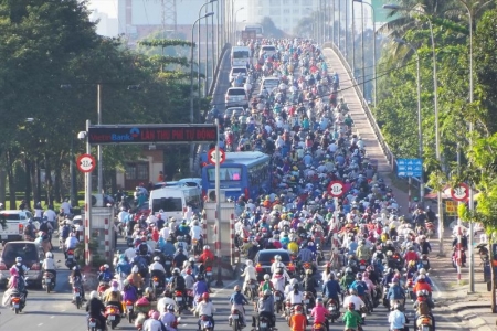 TP. Hồ Chí Minh dự kiến kiểm soát khí thải xe máy và ôtô sau năm 2025