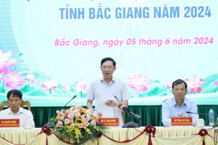 Bắc Giang: Vẫn còn một số cán bộ sợ trách nhiệm dẫn đến chậm trễ giải quyết công việc.