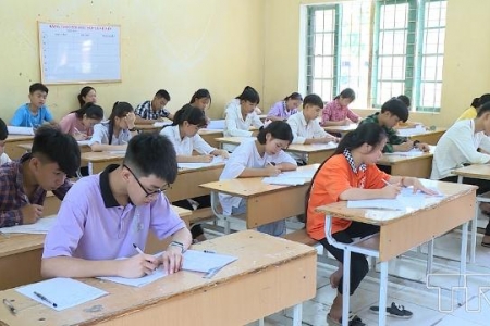 Thanh Hóa lên phương án ngăn chặn việc sử dụng công nghệ cao gian lận trong thi cử