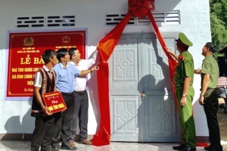 Huyện Ea Súp hoàn thành xây dựng 80 căn nhà tình nghĩa