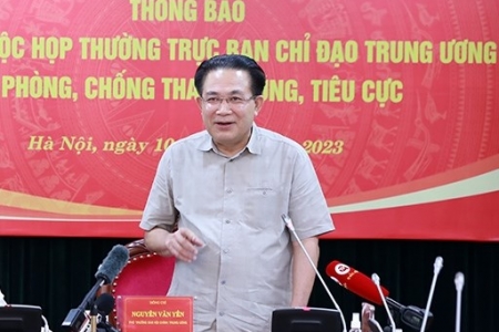 Đề nghị kỷ luật Phó Ban Nội chính Trung ương