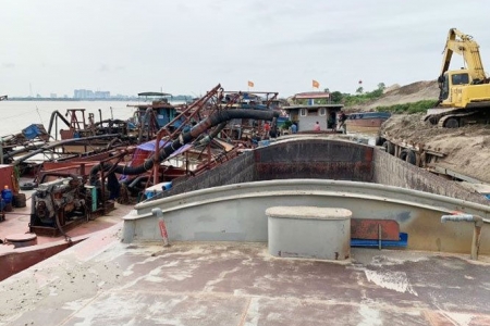 Hà Nội phê duyệt 3 mỏ cát không đấu giá quyền khai thác để phục vụ dự án trọng điểm