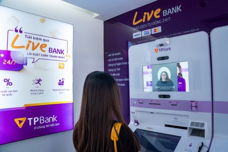 TPBank đem đa kênh hỗ trợ khách hàng cập nhật khuôn mặt khi giao dịch