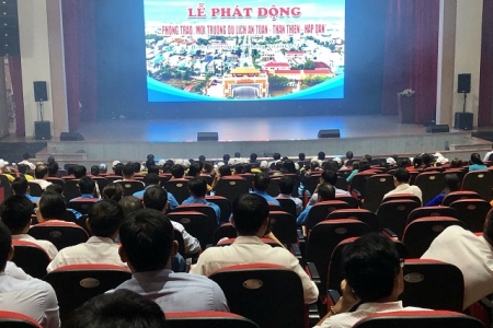 Bình Định triển khai phong trào "Môi trường du lịch an toàn, thân thiện, hấp dẫn"