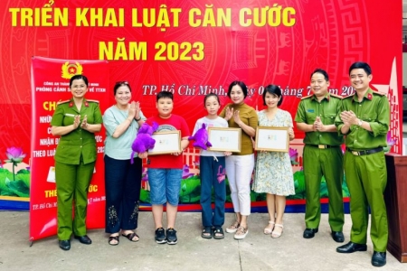 Công an TP. Hồ Chí Minh tiếp nhận khoảng 25.000 hồ sơ cấp thẻ căn cước