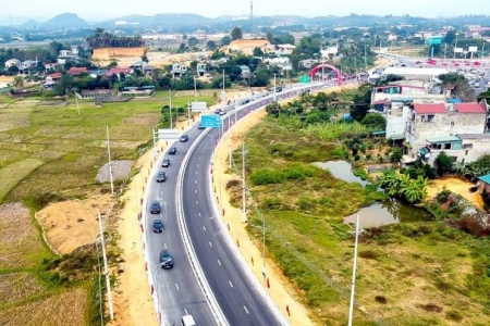 Ngành GTVT Tuyên Quang: Nỗ lực xây dựng hệ thống đường giao thông đồng bộ, hiện đại