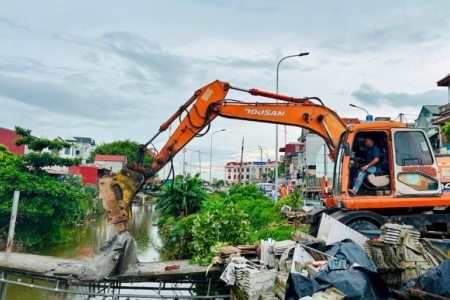 Hải Dương cưỡng chế tháo dỡ công trình vi phạm thuỷ lợi