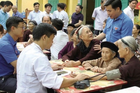 Nghệ An chung tay bảo vệ, chăm sóc và phát huy vai trò người cao tuổi