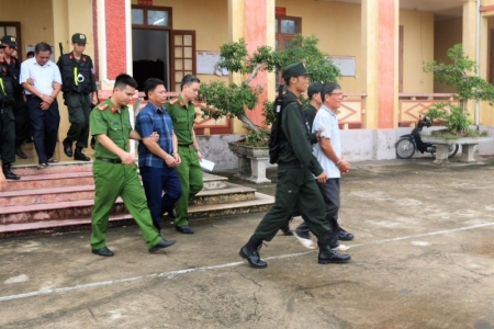 Nam Định: Khởi tố, bắt tạm giam 3 bị can nguyên lãnh đạo xã Nghĩa Thành