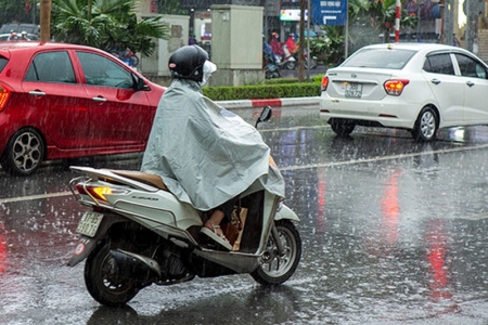 Thời tiết ngày 1/8: Bắc Bộ mưa lớn dồn dập cần đề phòng sạt lở và ngập úng