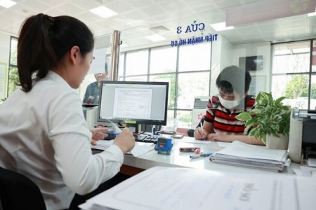 Tiêu chuẩn xét thăng hạng viên chức hành chính, văn thư, lưu trữ áp dụng từ ngày 15/8/2024