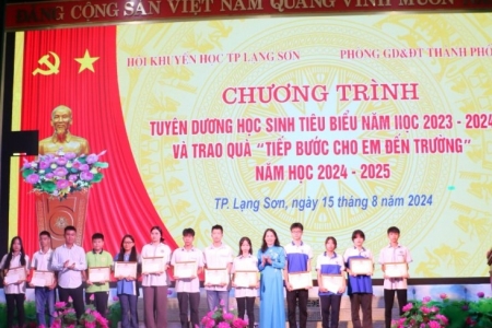 TP. Lạng Sơn: Tuyên dương 125 học sinh tiêu biểu năm học 2023 - 2024