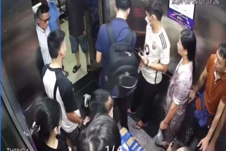 Hà Nội: Chung cư gặp sự cố thang máy, UBND quận ra công văn hoả tốc