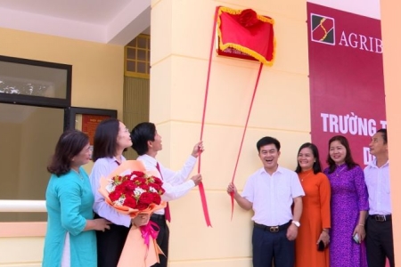 Khánh thành trường Tiểu học và Trung học tại Quảng Trị do Agribank tài trợ