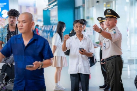 Sân bay Tân Sơn Nhất dự báo đón hàng trăm nghìn lượt khách/ngày dịp lễ 2/9