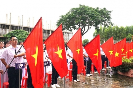 TP. Cần Thơ từng bừng ngày khai giảng năm học mới